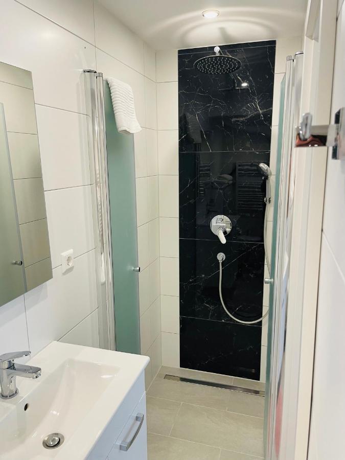 Prime Host Dream Apartment Karlsruhe Luaran gambar